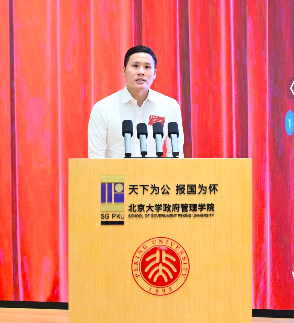 黄智华